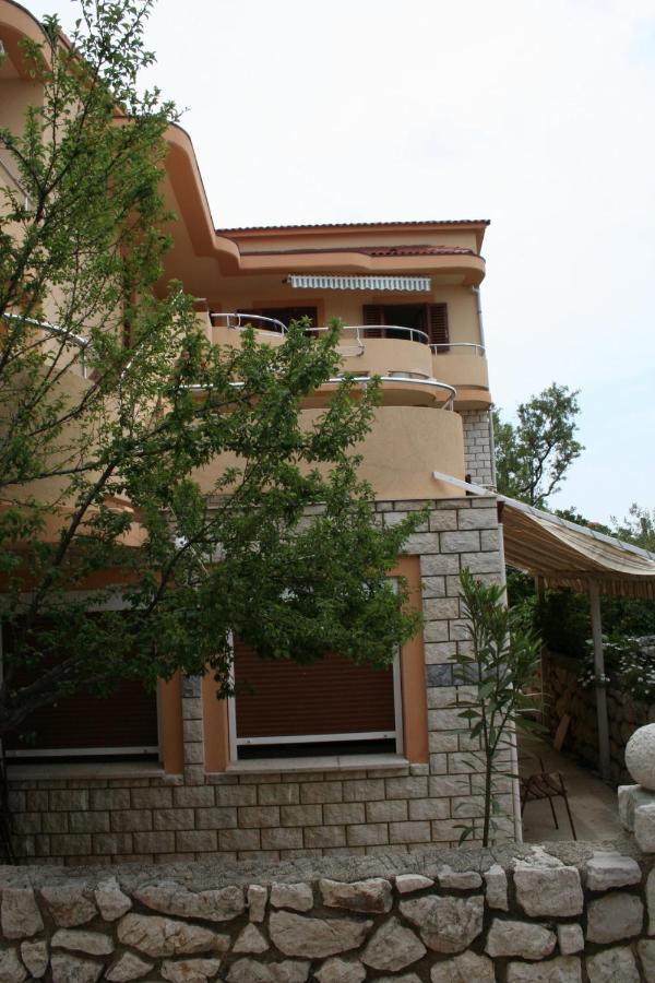 Apartments By The Sea Mandre, Pag - 4095 Kolan Dış mekan fotoğraf