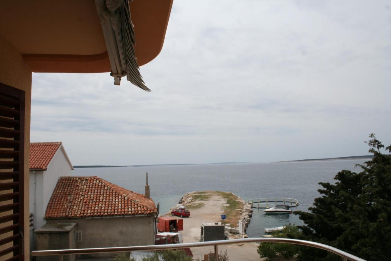 Apartments By The Sea Mandre, Pag - 4095 Kolan Dış mekan fotoğraf