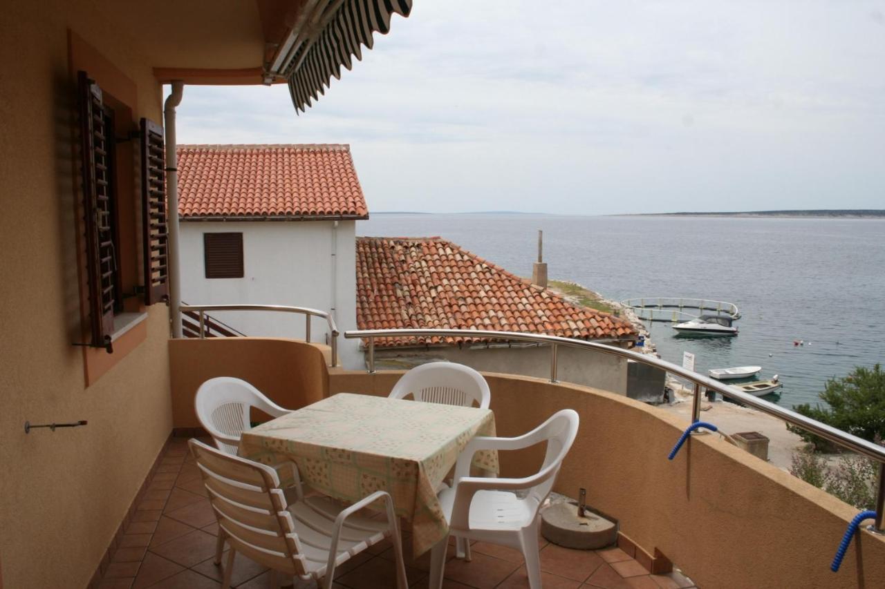 Apartments By The Sea Mandre, Pag - 4095 Kolan Dış mekan fotoğraf